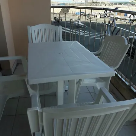 Cassiopee Ii Appt Classe 3 Etoiles 2 Terrasse Garage דירה